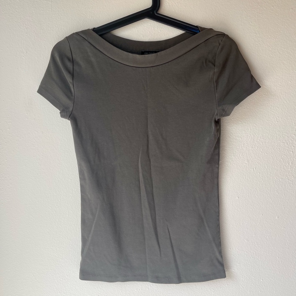 Ann Taylor Olive Green Short Sleeve Shirt